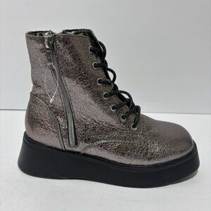 Steve Madden Big Kids’ Jinez Combat Boots, Girls’ Size 5 M